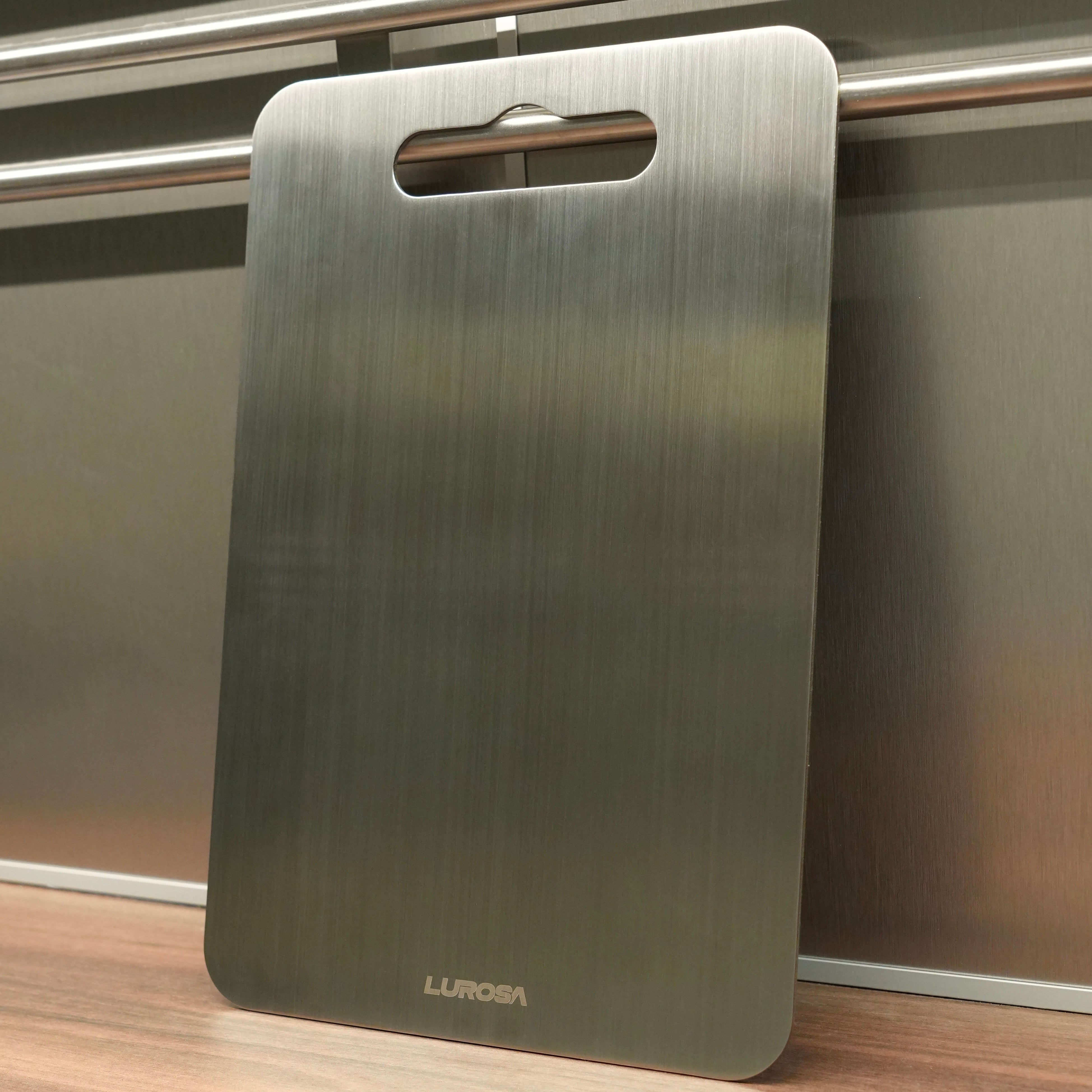 ANTIBAKTERIELLES EDELSTAHL-KÜCHENBRETT
